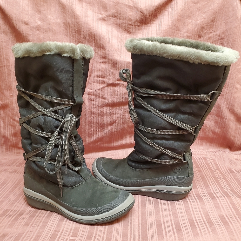 Women's Vintage Black Timberland Snow Winter Boots Size 6.5